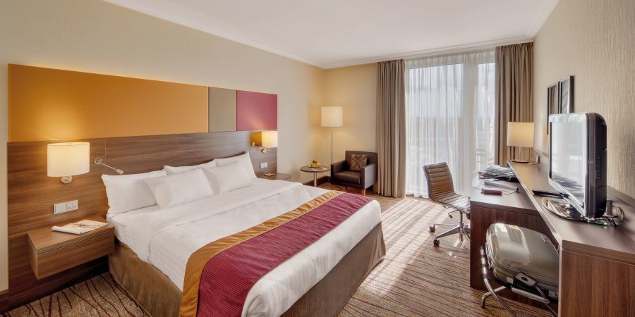Courtyard By Marriott Linz Hotel Екстериор снимка