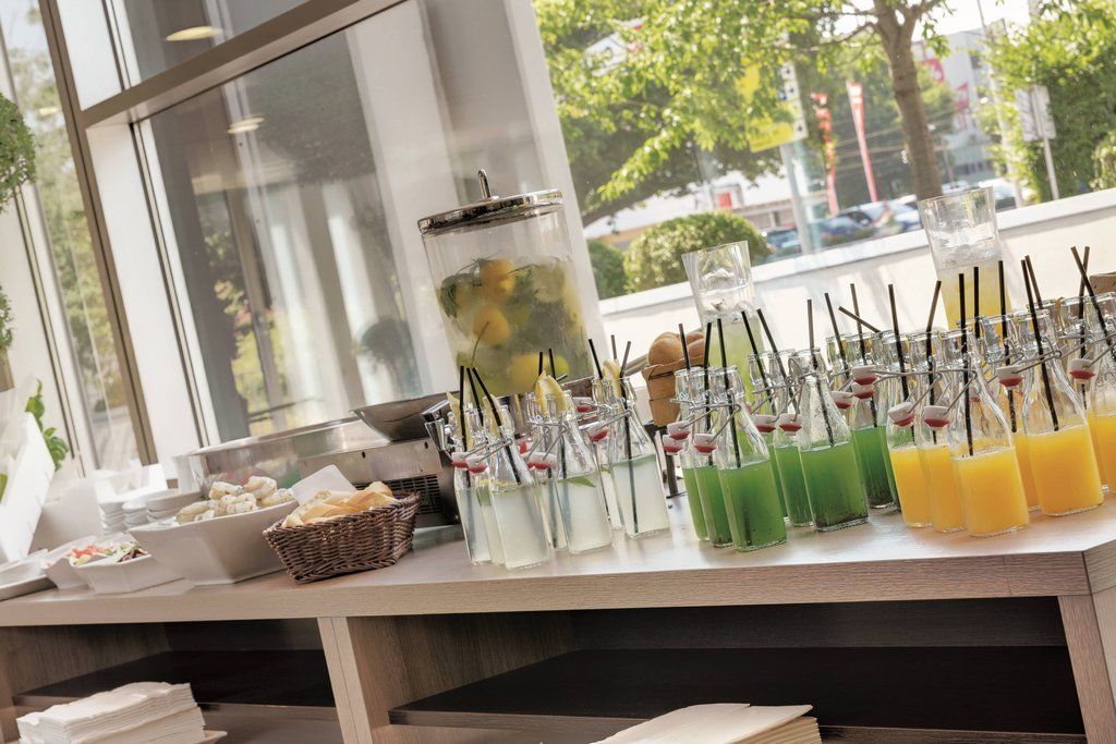 Courtyard By Marriott Linz Hotel Екстериор снимка